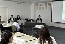 保護者をの対話で把握する子どもの口腔機能